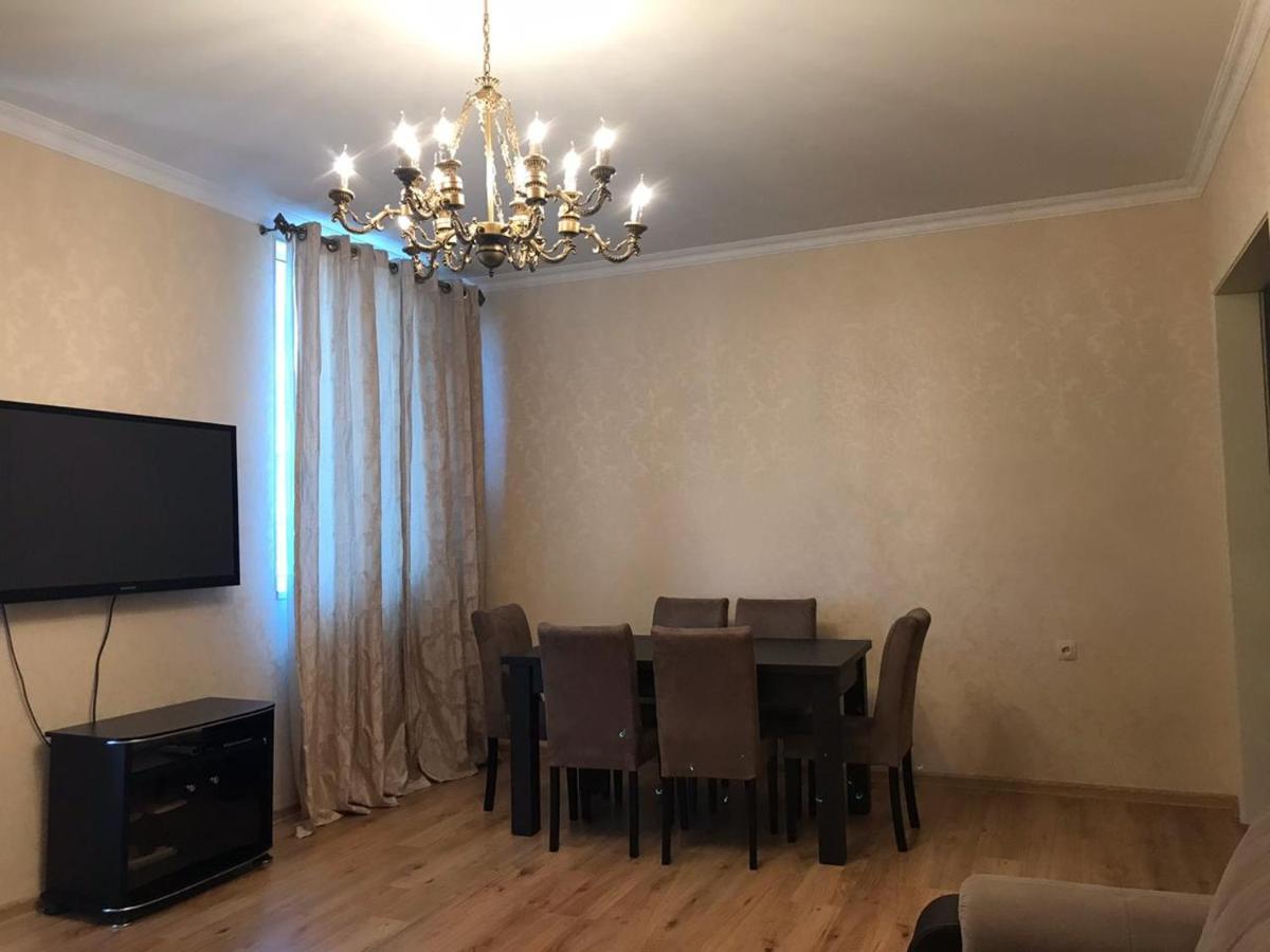 Rustaveli Apartment City Centre Tbilisi Zewnętrze zdjęcie